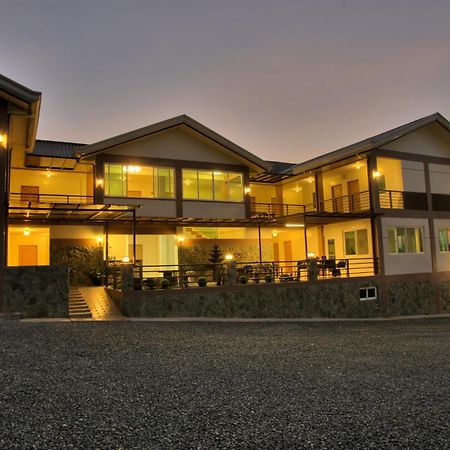 Tagaytay Wingate Manor Hotel Tagaytay City Exterior photo